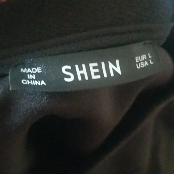 Contrast Sequin Cut-and-sew Pullover - Picture 4 of 5